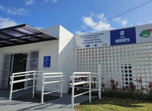 slide_008c8d1c499d741e785649590621ad3a