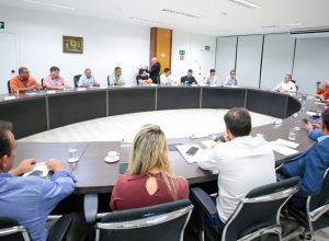 slide_27e669304a643188ce44c2cf617ef7b4 (1)