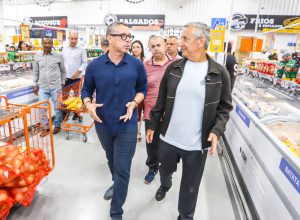 slide_3294f97862e07797ba23f11106686b67