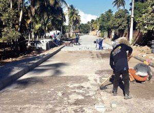 slide_6eb6815e4f1fc74d16aa067ce34b38fb