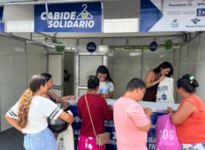 slide_7c250d63319b46c3055a29d5e7e2adc1