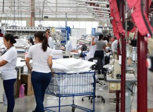 slide_9a1a9d8f2b4f7be26e6127de7af82acc