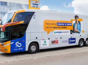 slide_b972d6b7fd1475a78dbfa17795dabf85